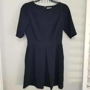 FOREVER 21 Black sleeve dress